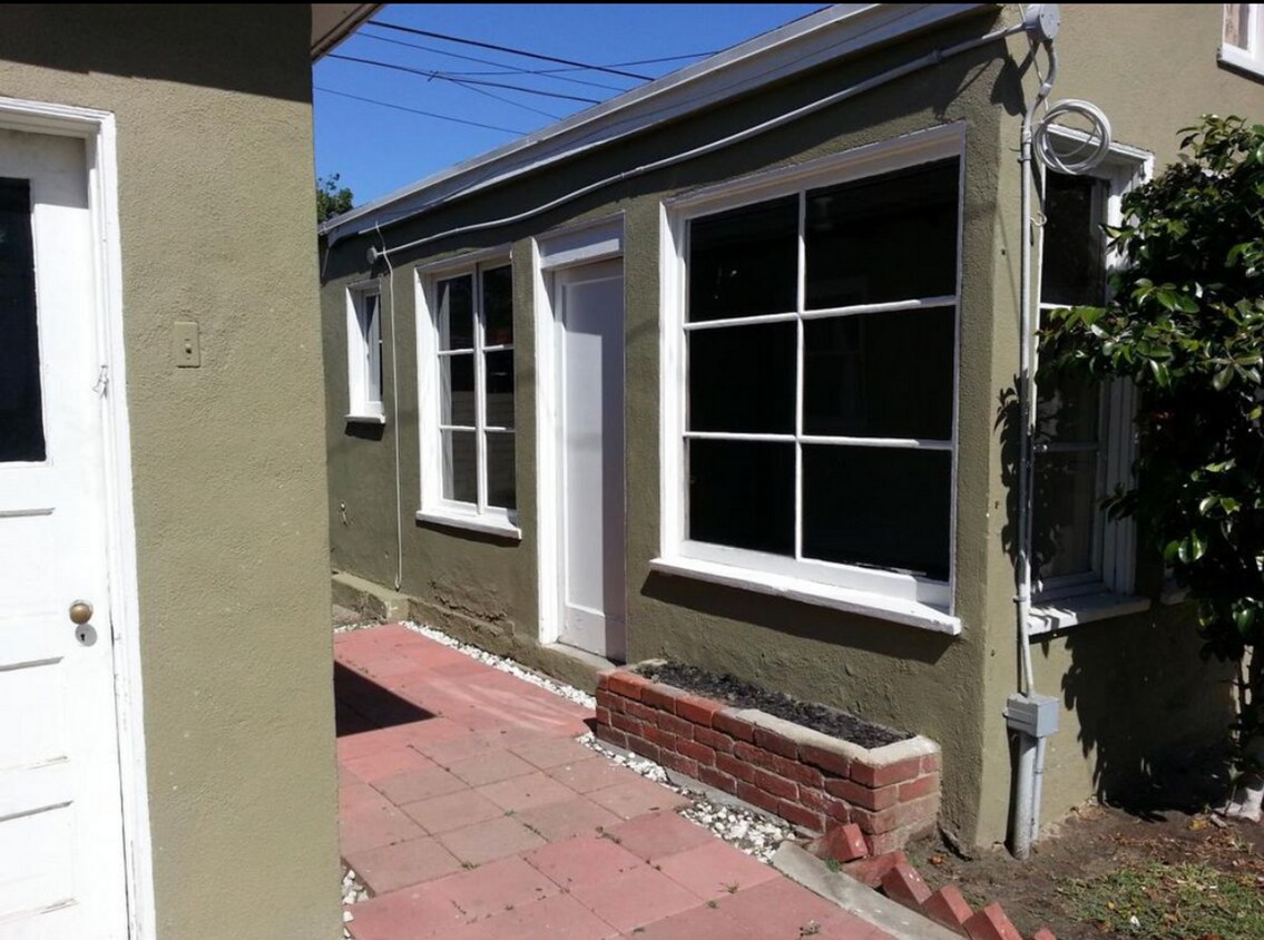 Photo - 10025 Orange Ave, South Gate