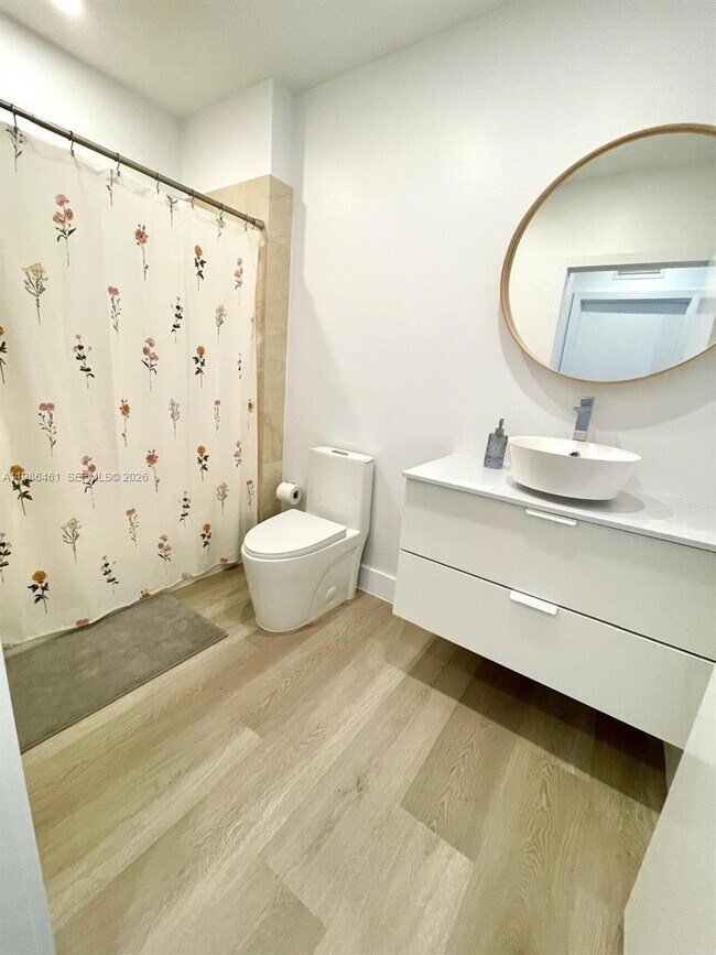 Foto del edificio - 2525 SW 3rd Ave