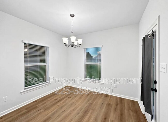 Building Photo - 23447 Mango Dr