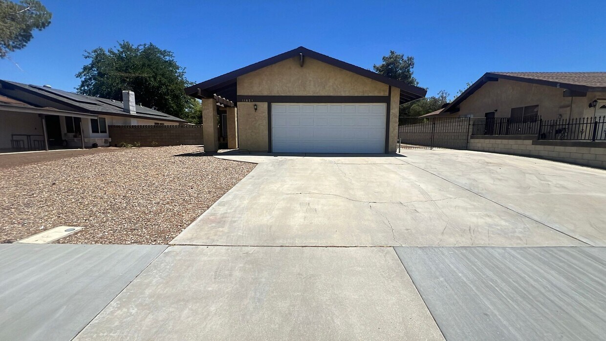 Foto principal - East Lancaster Home