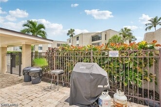 Building Photo - 3655 Boca Ciega Dr