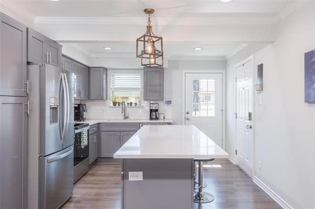 Building Photo - 5076 Matilda St