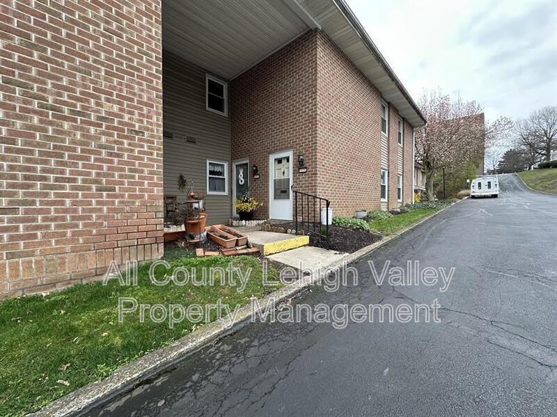 407A38 Spring St, Bethlehem, PA 18018 House Rental in Bethlehem, PA