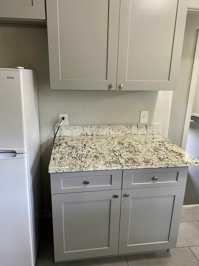 Building Photo - 2754 Foster St