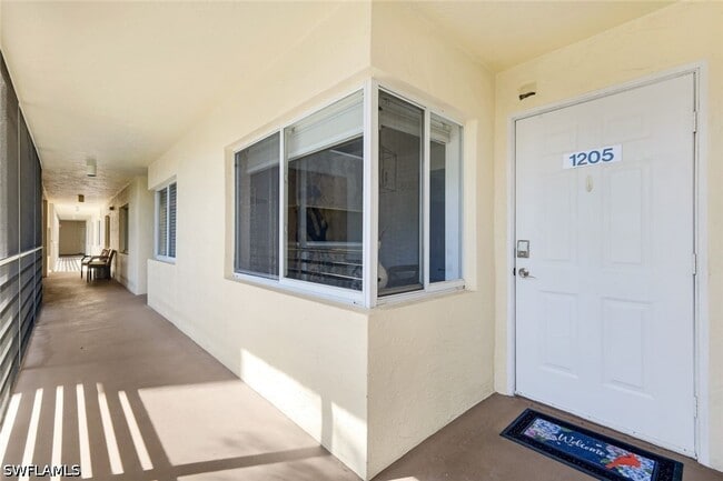 Foto del edificio - 15161 Cedarwood Ln