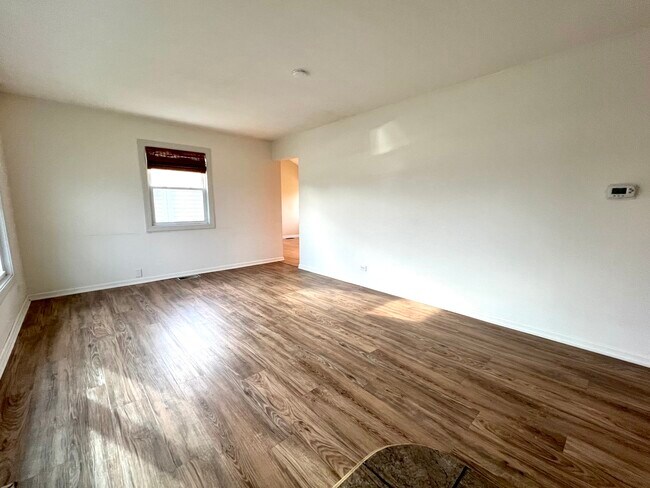 Building Photo - 2601 Wilke Rd