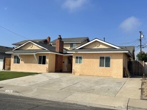 Building Photo - 1543 Wallis Ave