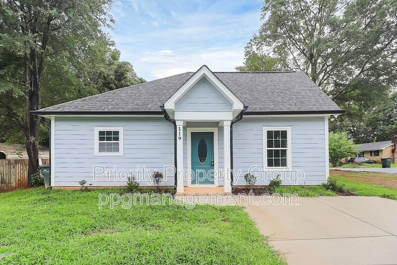 Primary Photo - 119 Walnut St
