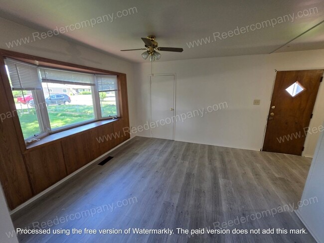 Building Photo - Newly updated 3 bedroom 1 bathroom house