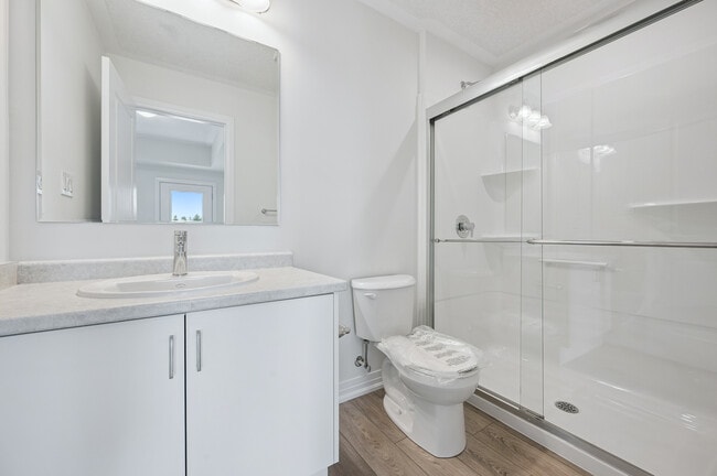 Building Photo - 37 Reverie Way