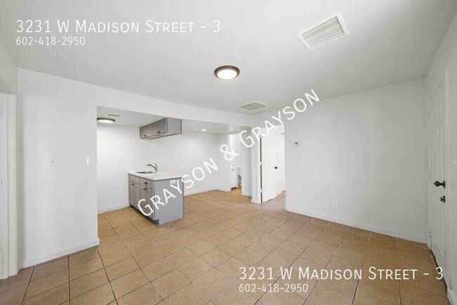 Photo - 3231 West Madison Street Apartment
