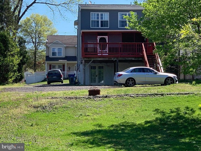 Building Photo - 219 Neshaminy Rd