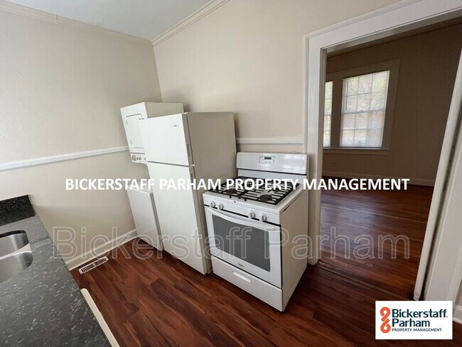 Foto del edificio - 923 Cooper Ave