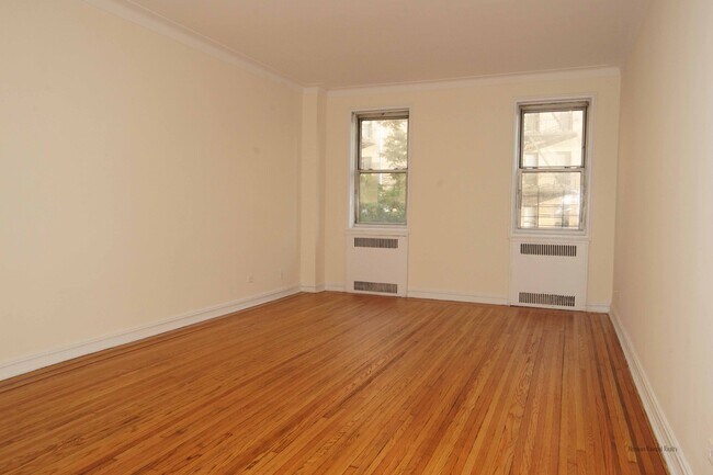 Building Photo - 1500 Ocean Pkwy