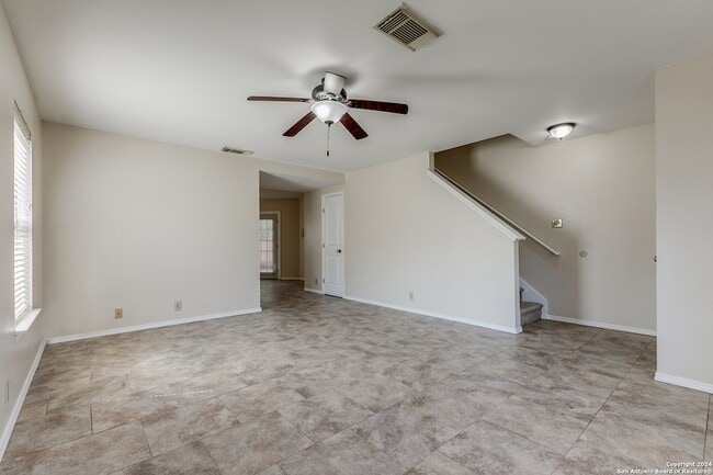 Building Photo - 5002 River Kenton