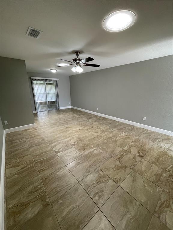 Building Photo - 49 E Country Cove Way
