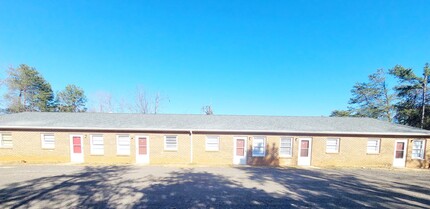 Building Photo - 284 Farmers Mountain Rd