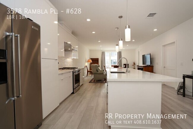 Foto del edificio - Luxury Condo in Excellent Central Location!