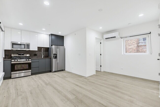 Foto del edificio - 1025 N Harlem Ave