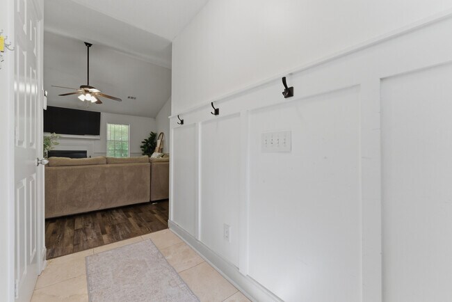 Building Photo - 4524 High Grove Ct NW
