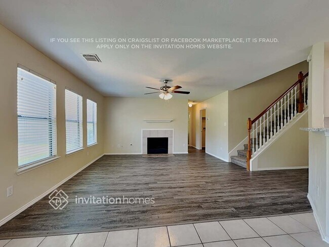 Foto del edificio - 9206 Rosewell Ct