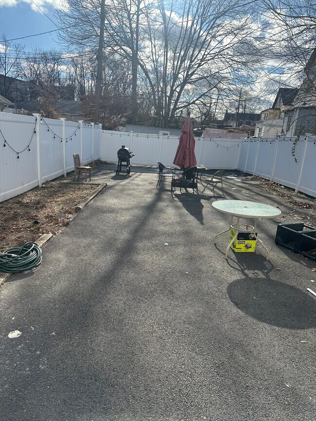 Foto del edificio - 19 Dodd St