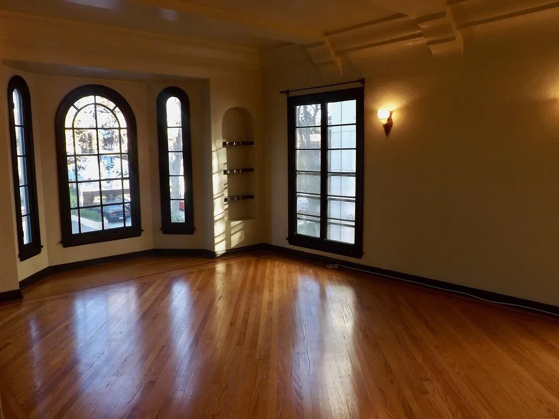 Living Room - 1220 S Sherbourne Dr