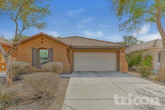 Building Photo - 39989 W Catherine Dr