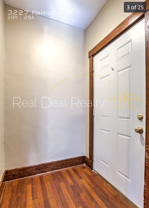 Foto del edificio - 3227 Hamilton St