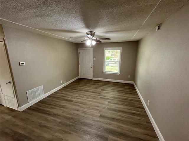Building Photo - 719 Fairwood Dr