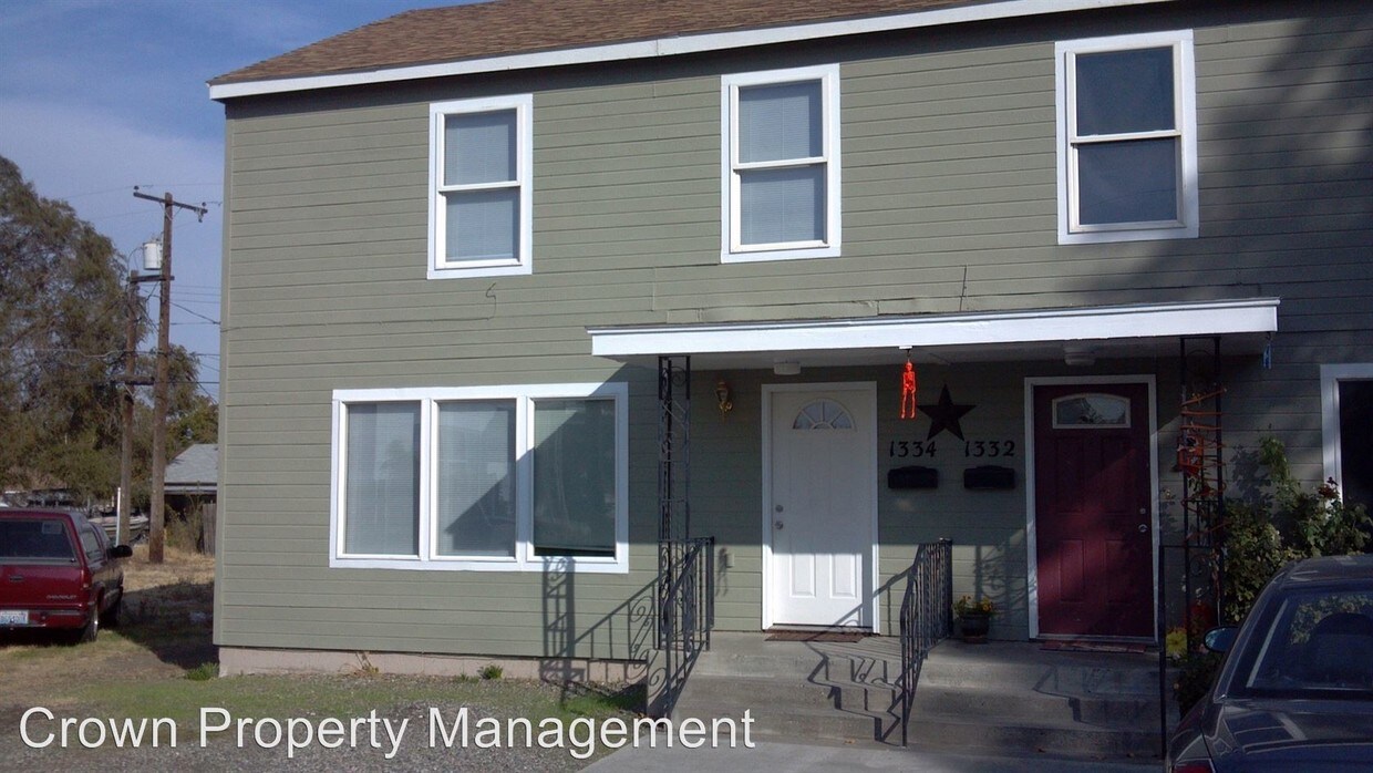 Foto principal - 1332 Thayer Dr
