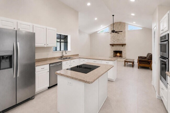 Foto del edificio - 5055 NW 89th Way