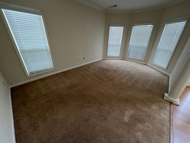 Foto del edificio - 8157 Woodland Ave SE