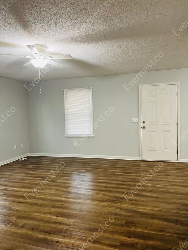 Foto del edificio - 442 Spring St SW