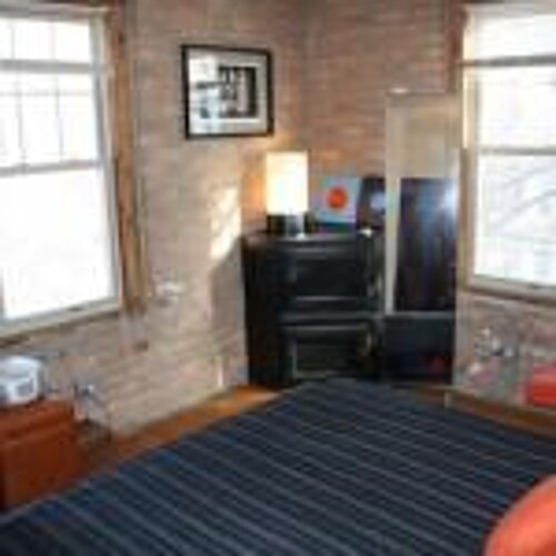 Foto del edificio - 1226 W Winona St