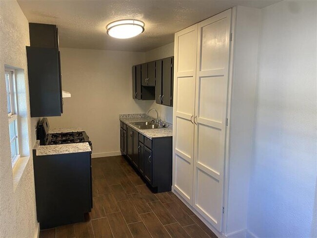 Foto del edificio - 2/1 Townhouse with covered parking