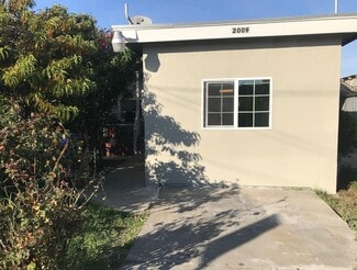 Building Photo - 2009 Dunn Ave