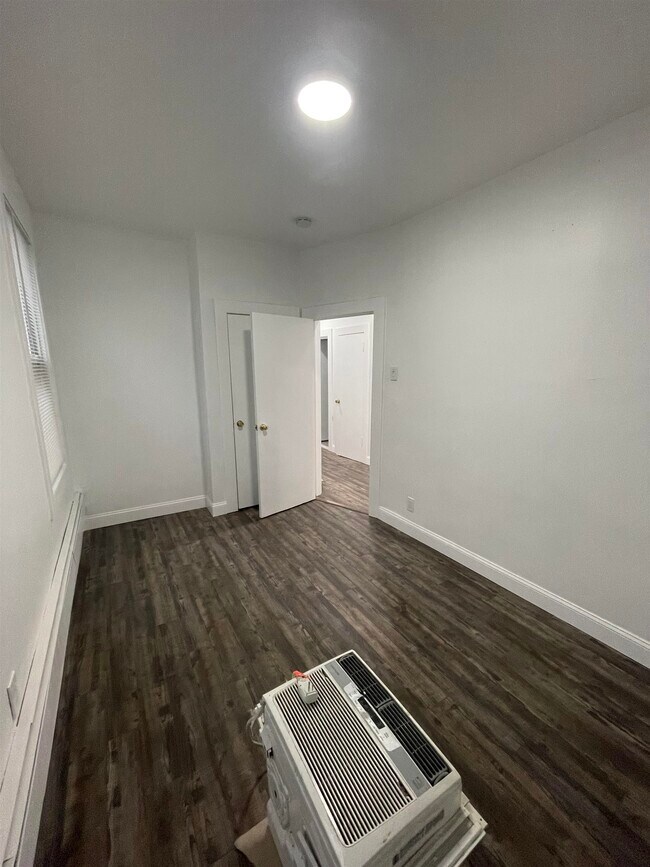 Foto del edificio - 388 Fulton Ave