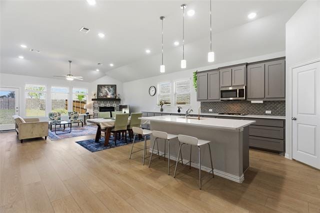 Foto del edificio - 7220 Monarch Trl