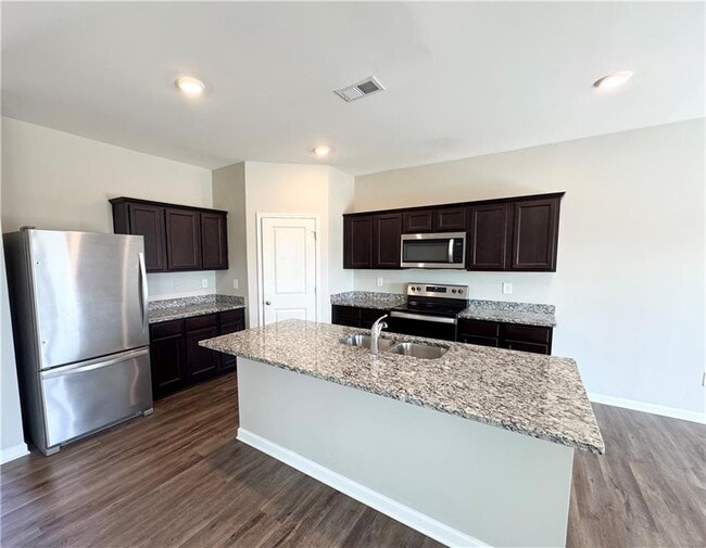 Foto del edificio - 210 Catania Way NW