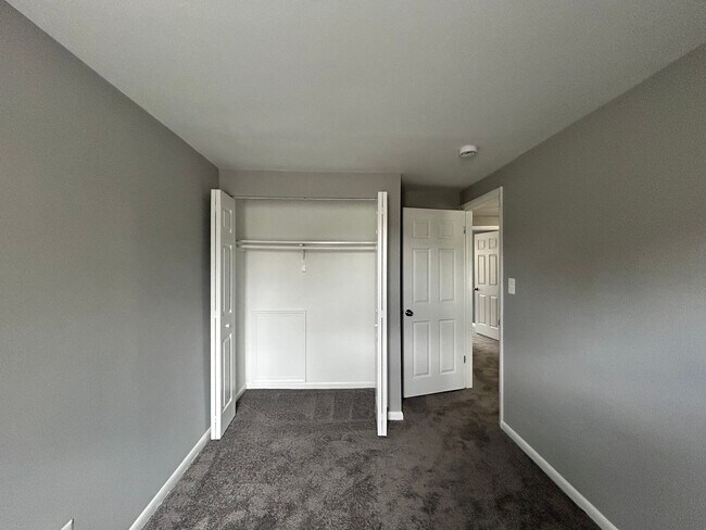 Foto del edificio - Baltimore - 3 Bedrooms and 1 baths Available!