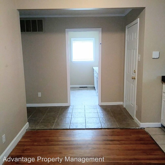 Building Photo - 3 br, 2 bath House - 1410 Delano Ave.