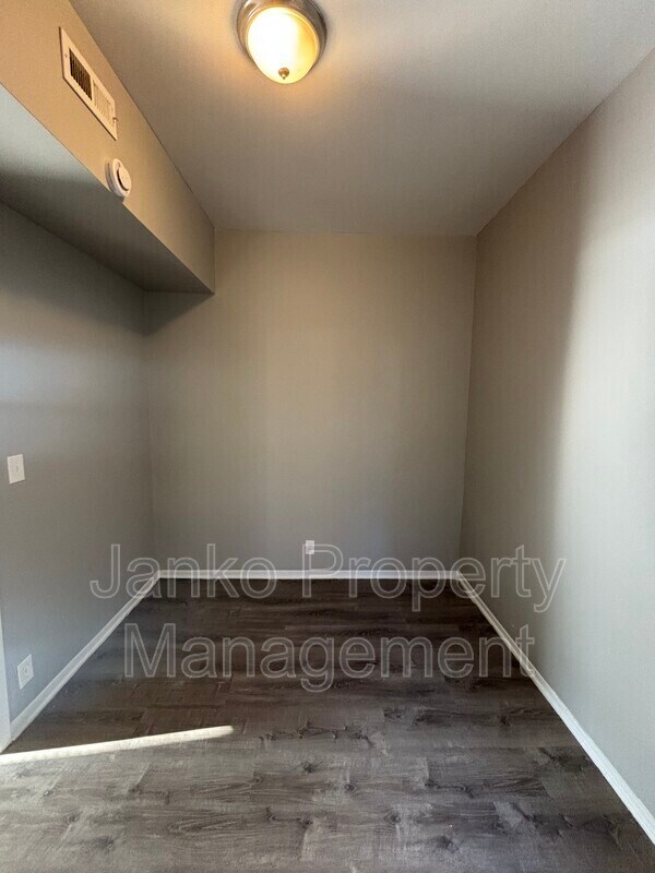 Foto del edificio - 7249 S Ridgeland Ave