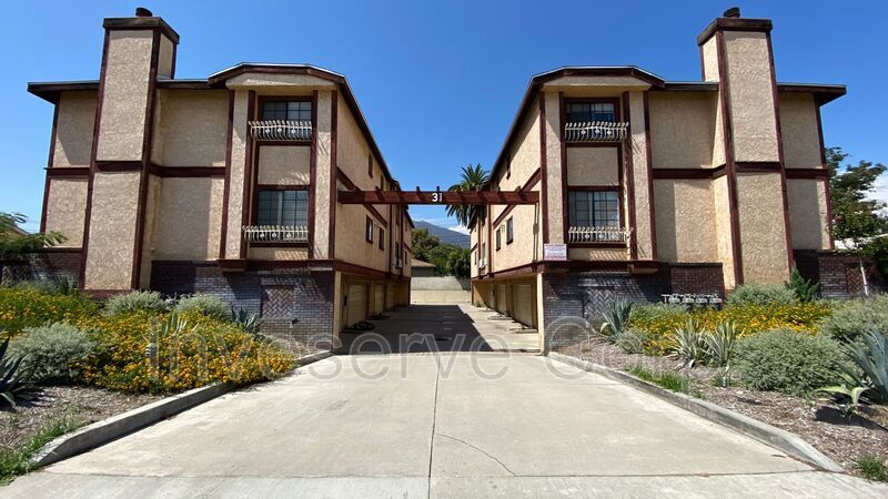 Primary Photo - 31 E Colorado Blvd