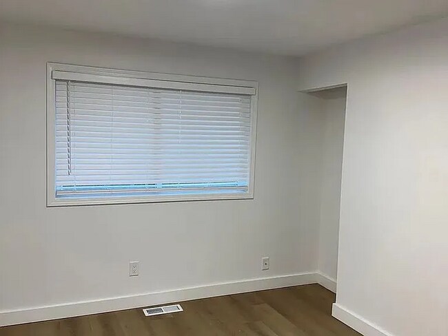 Foto del edificio - This newly remodeled home