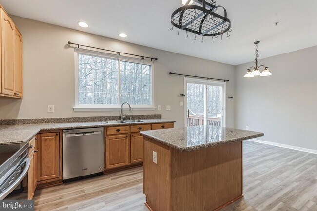 Foto del edificio - 2602 Streamview Dr