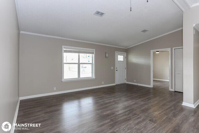Foto del edificio - 12273 Versailles St, Jacksonville, FL 32224