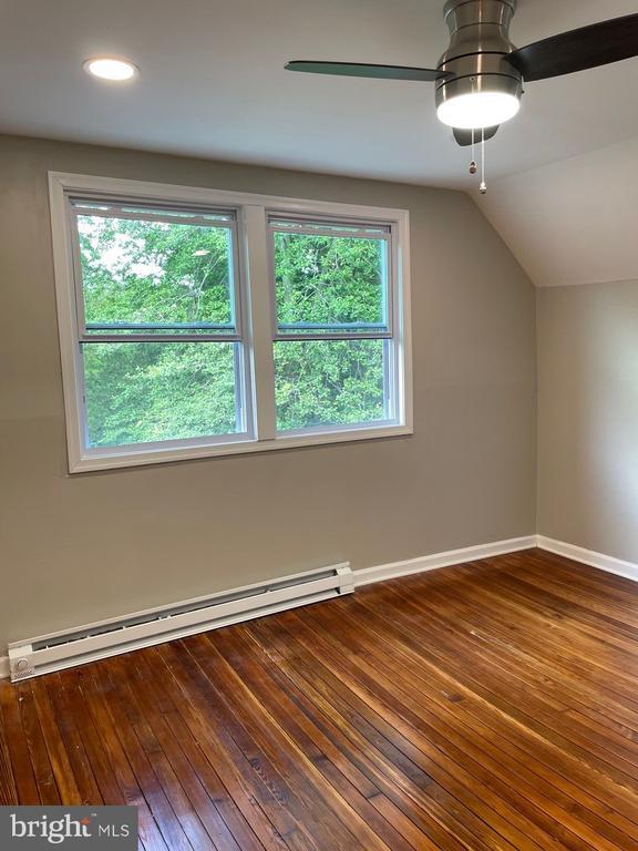Building Photo - 108 Delrey Ave