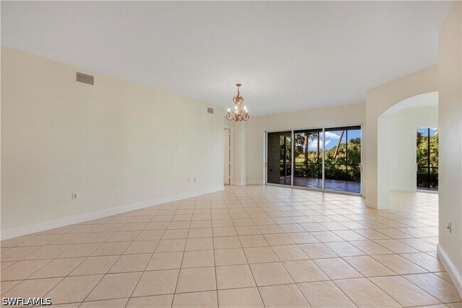 Foto del edificio - 9142 Cherry Oaks Ln