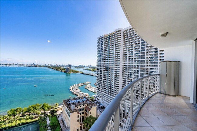 Foto del edificio - 1750 N Bayshore Dr